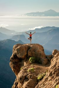chica-en-el-Teide-de-Tenerife